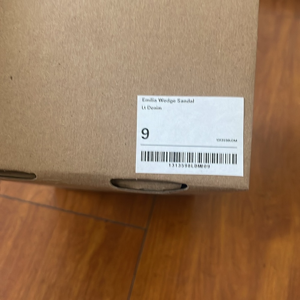 NWT Reformation Emilia wedges sandals - Picture 6 of 6